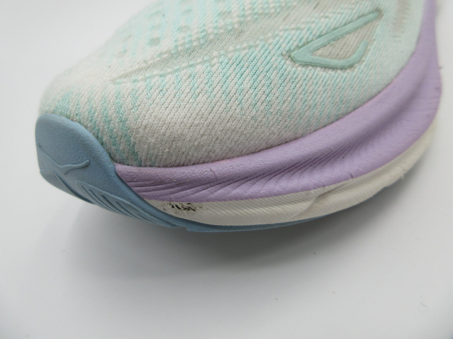 Used Hoka Clifton 9 – Women’s Size 9