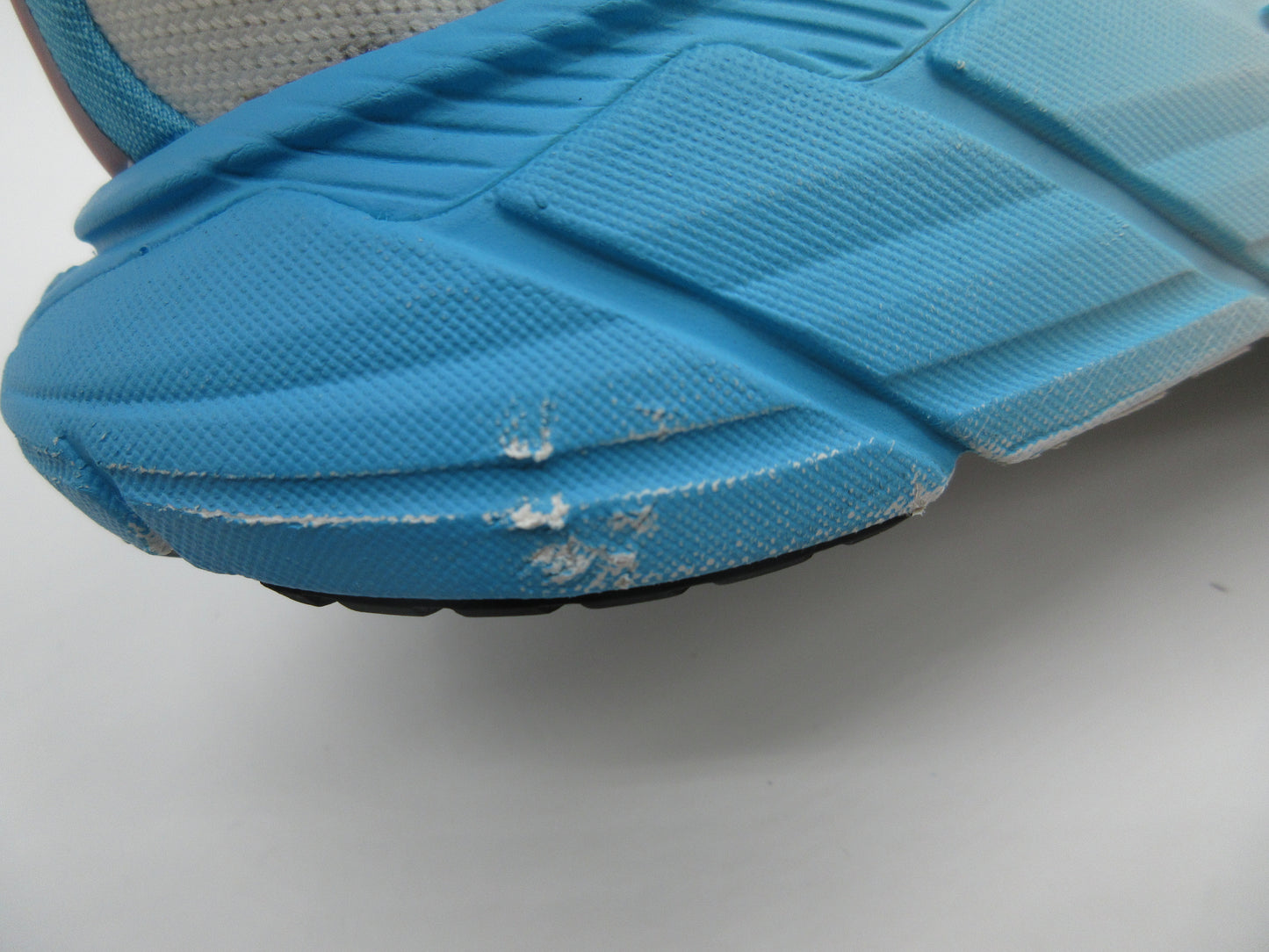 Used Hoka Arahi 7 – Women’s Size 7 (Wide)