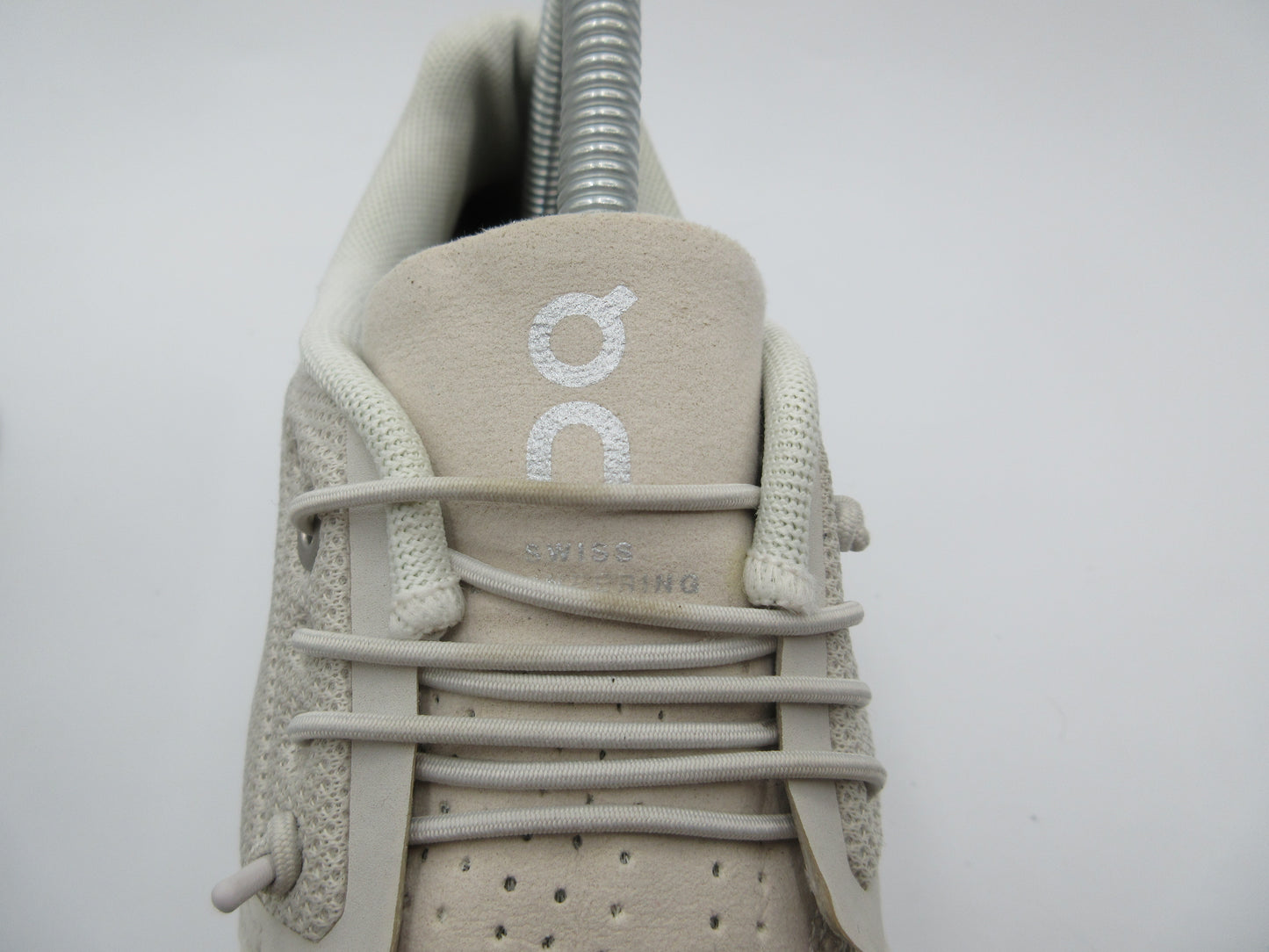 Used On Cloud 5 – Women’s Size 7.5