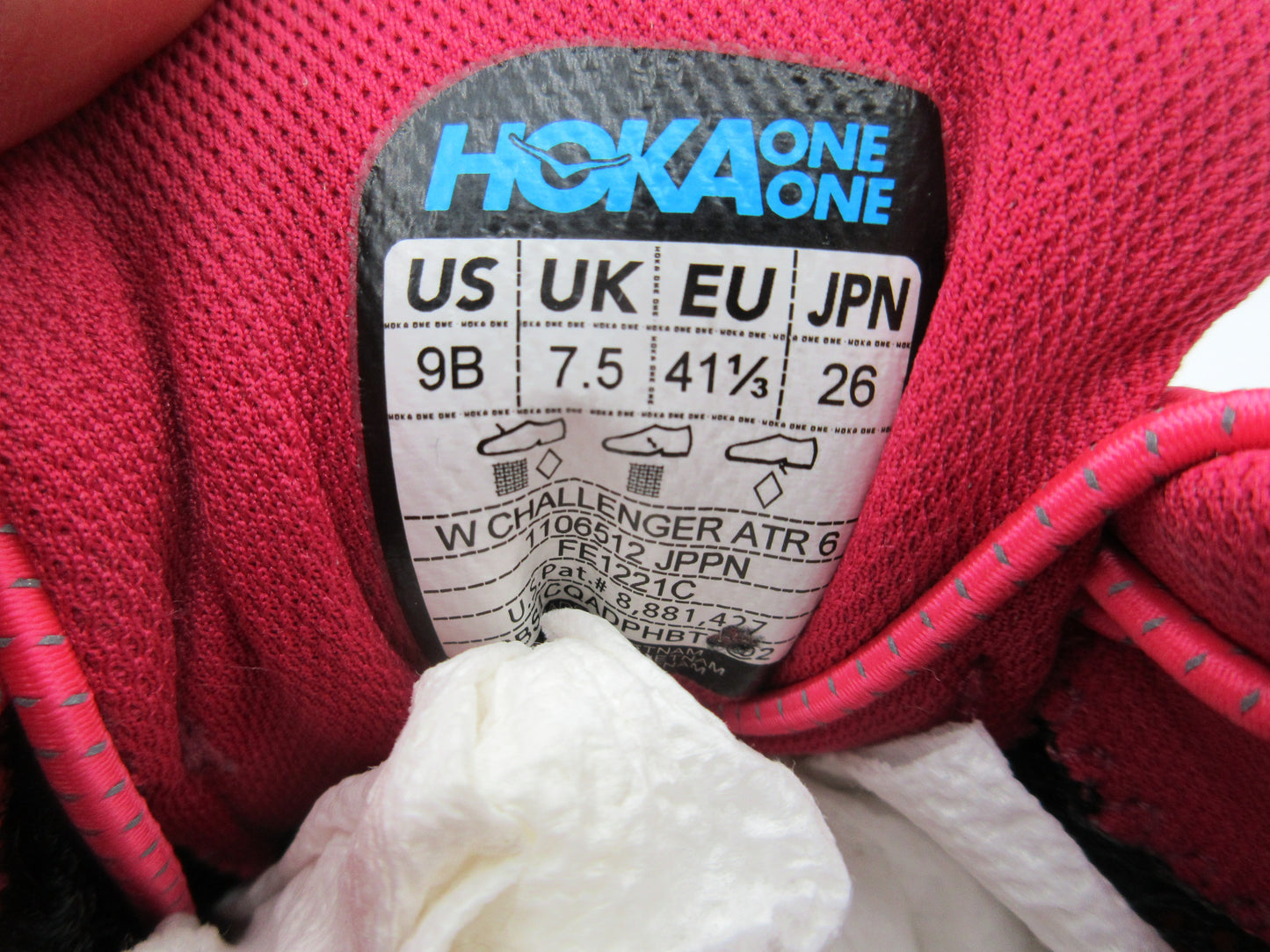 Used Hoka Challenger ATR 6 Women's Shoe - Size 9