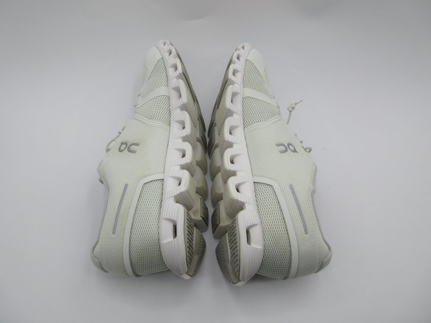 Used  On Cloud 5 - Women’s Size 10