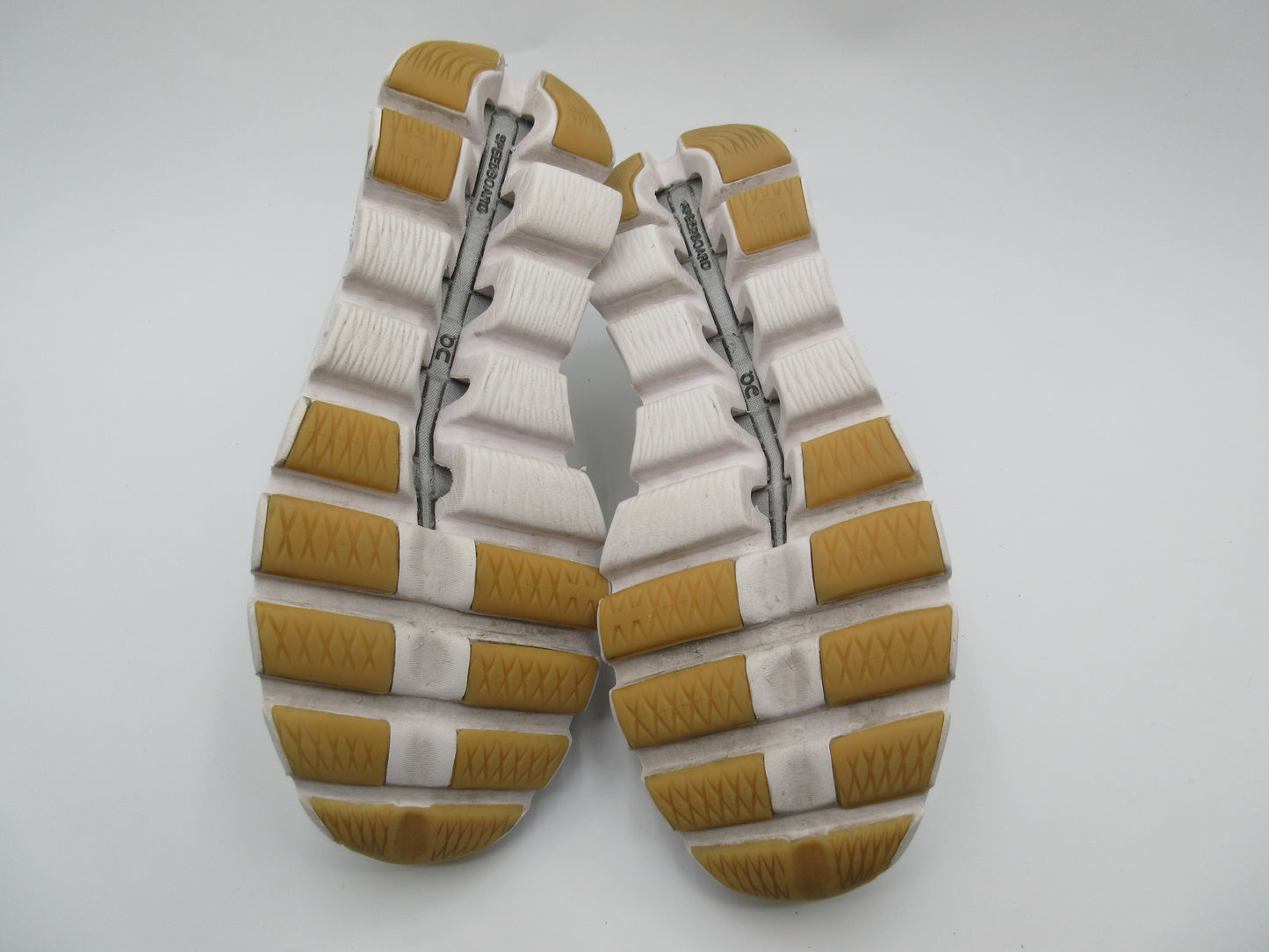 Used OnCloud Swift 4 - Men’s Size 7