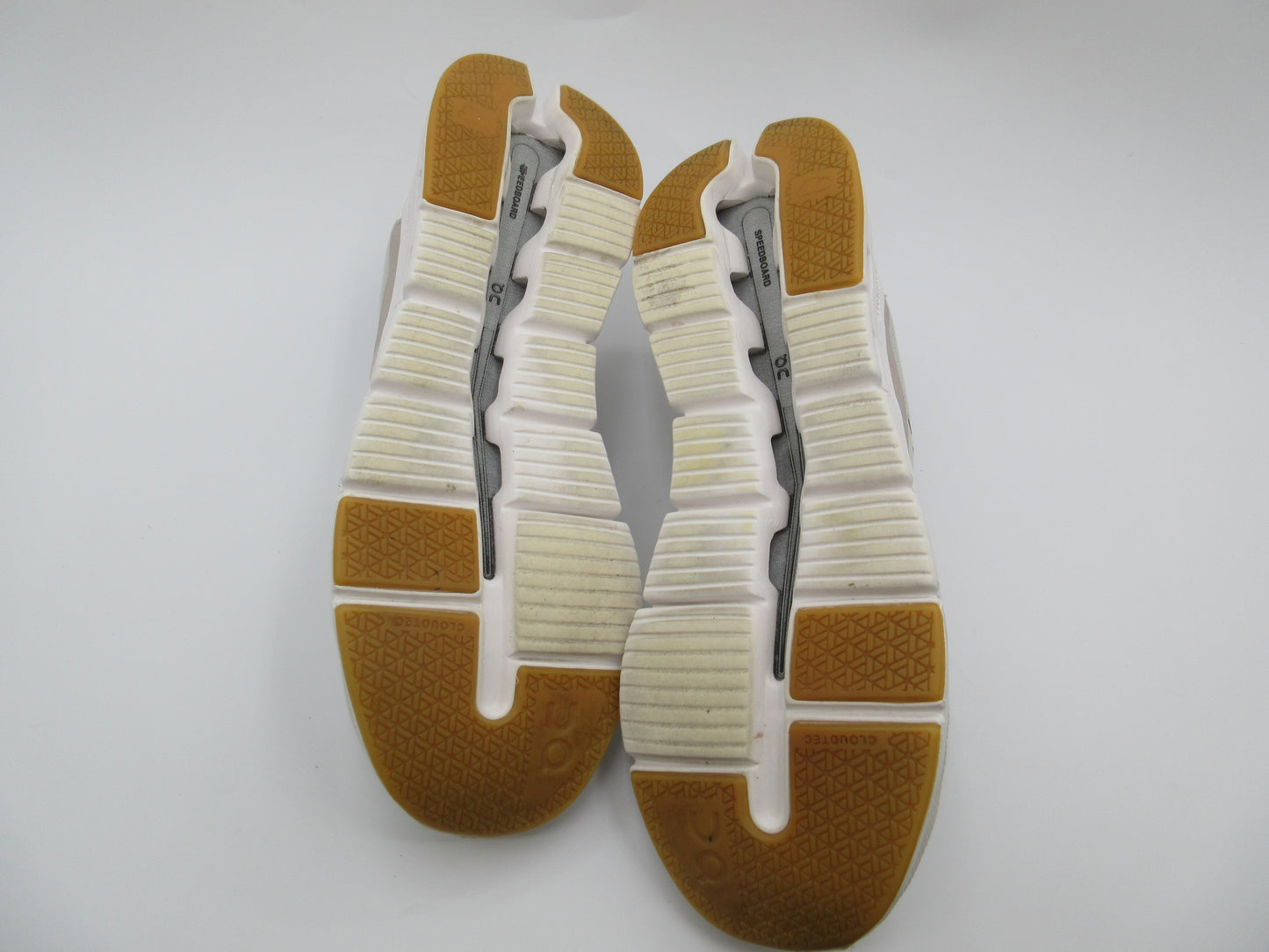 Used On Cloudrift – Women’s Size 10