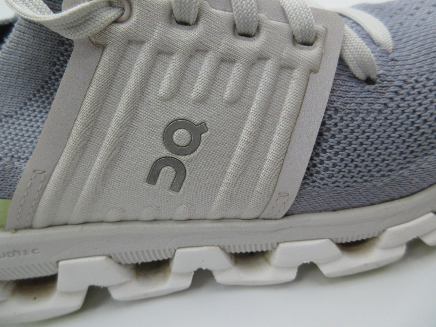 Used  On Cloudswift 3 – Women’s Size 7