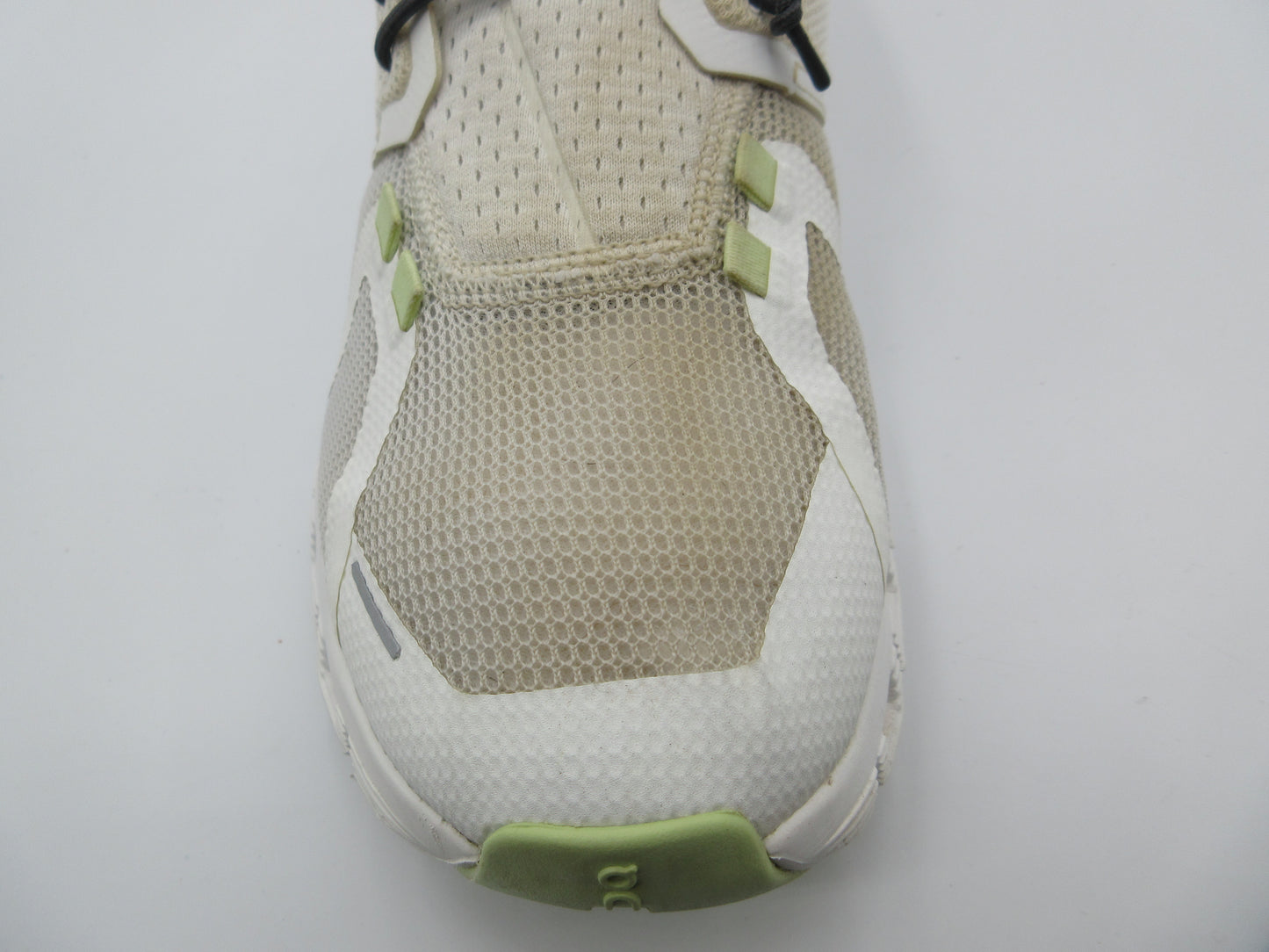 Used On Cloud 5 Push – Women’s Size 8