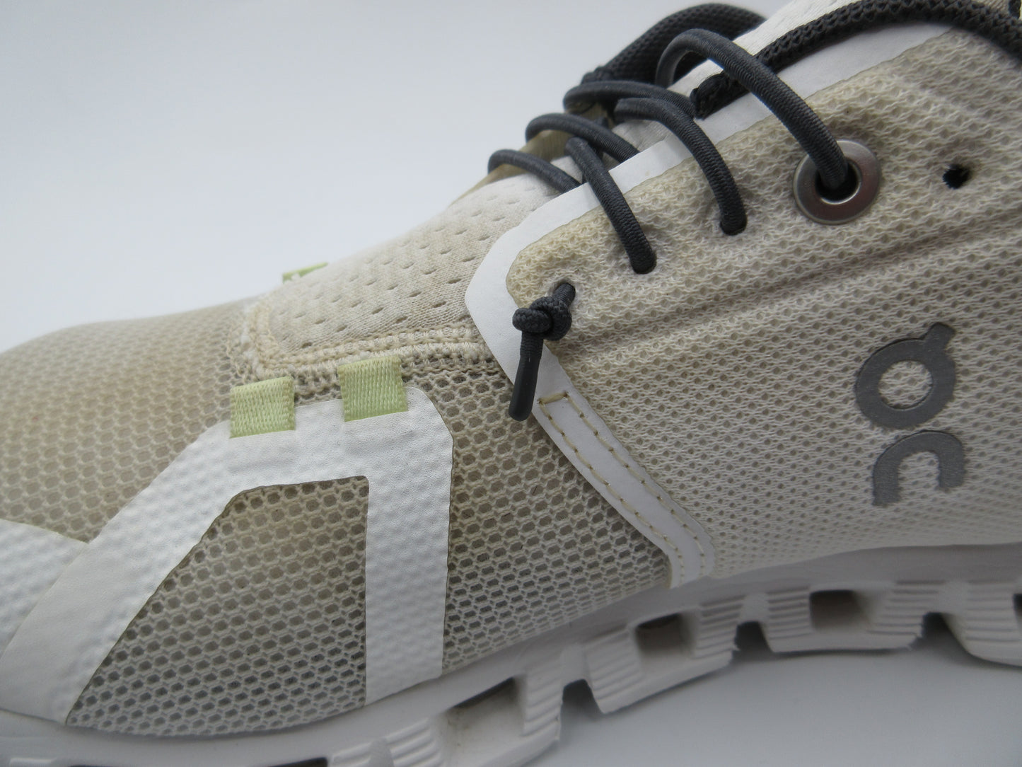 Used On Cloud 5 Push – Women’s Size 8