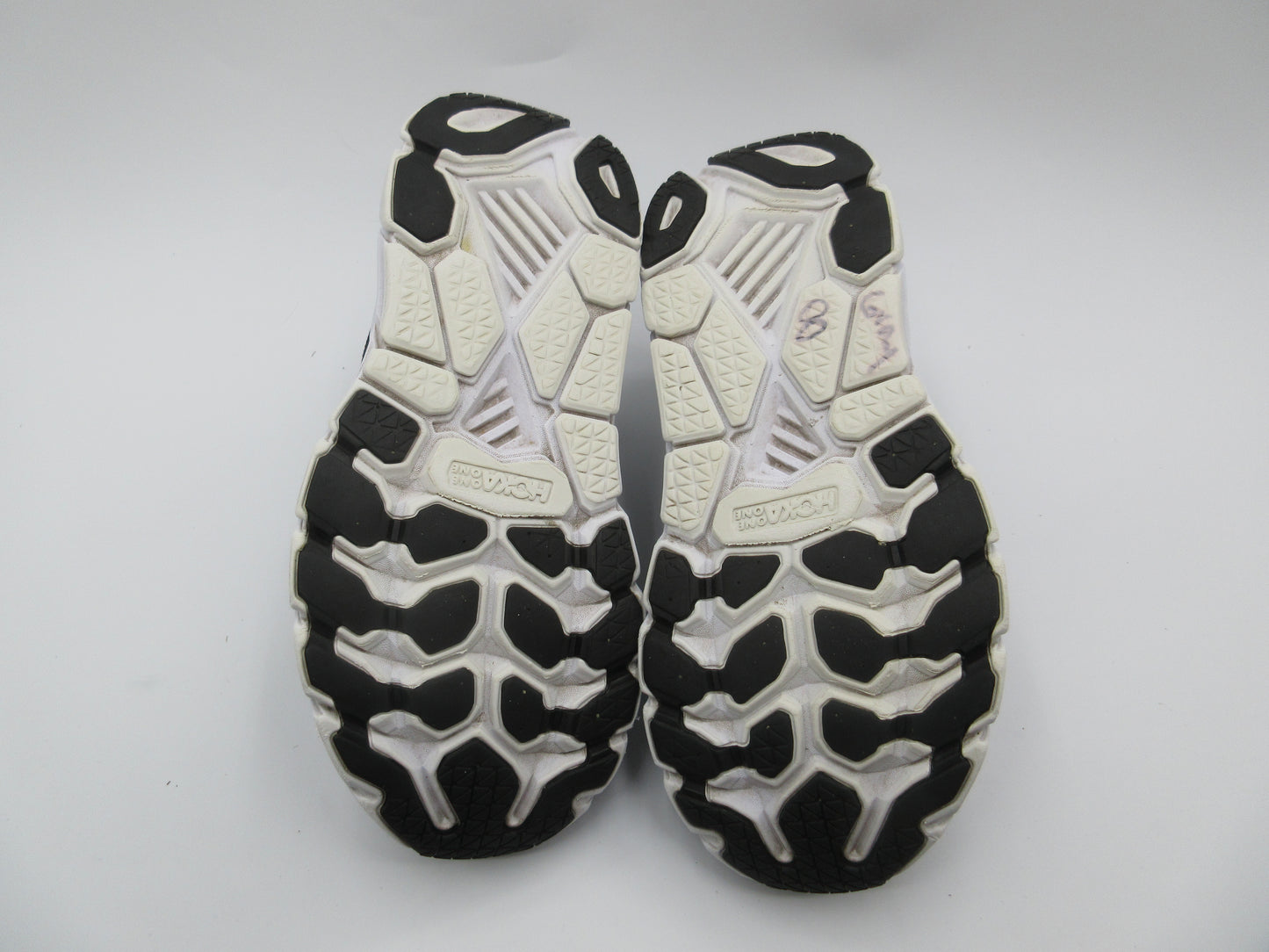 Used Hoka Clifton 7 – Women’s Size 6
