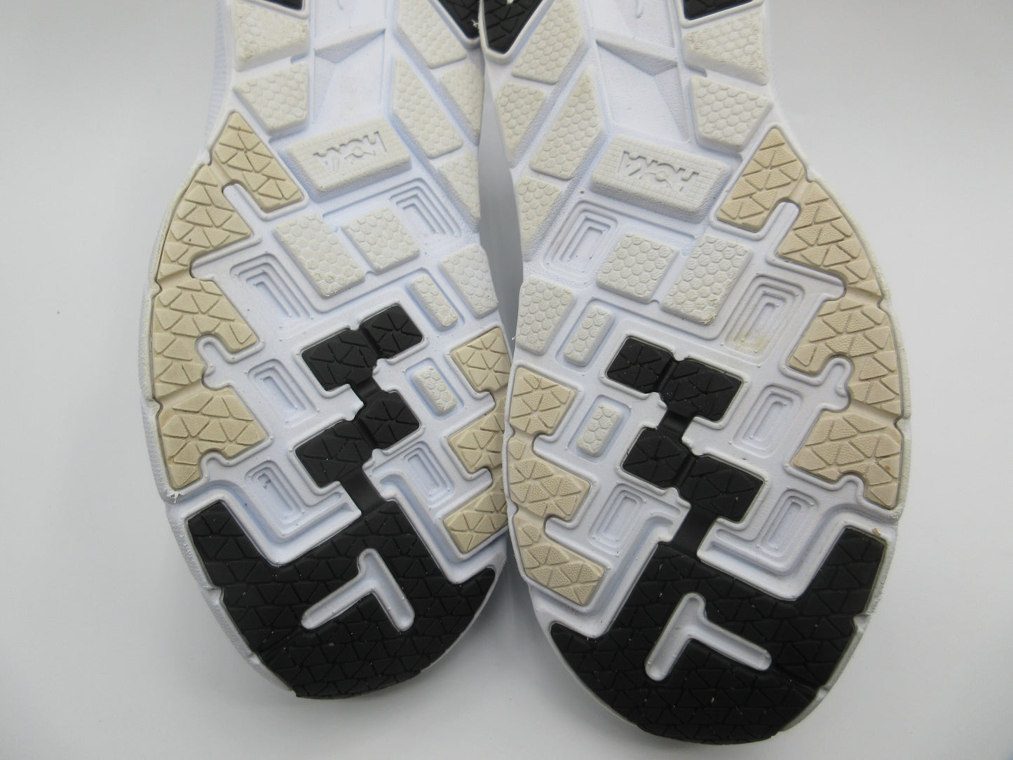 Used Hoka Clifton 4 Men's Size 10
