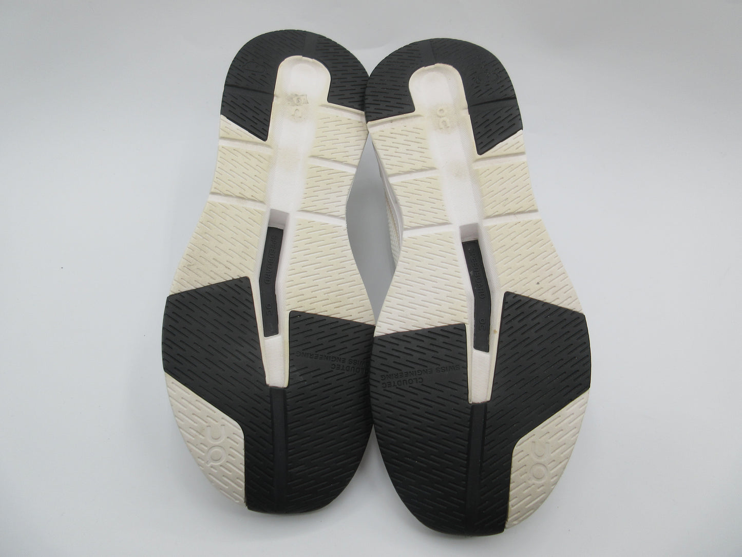 Used OnCloud CloudEasy Mens Size 10.5