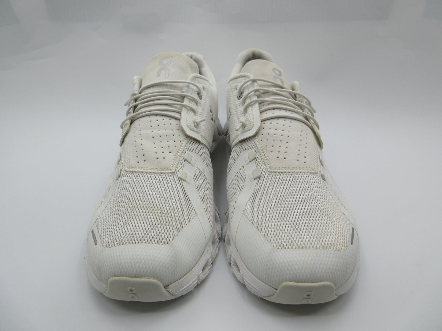 Pre Owned Men Size 11.5 OnCloud Cloud 5