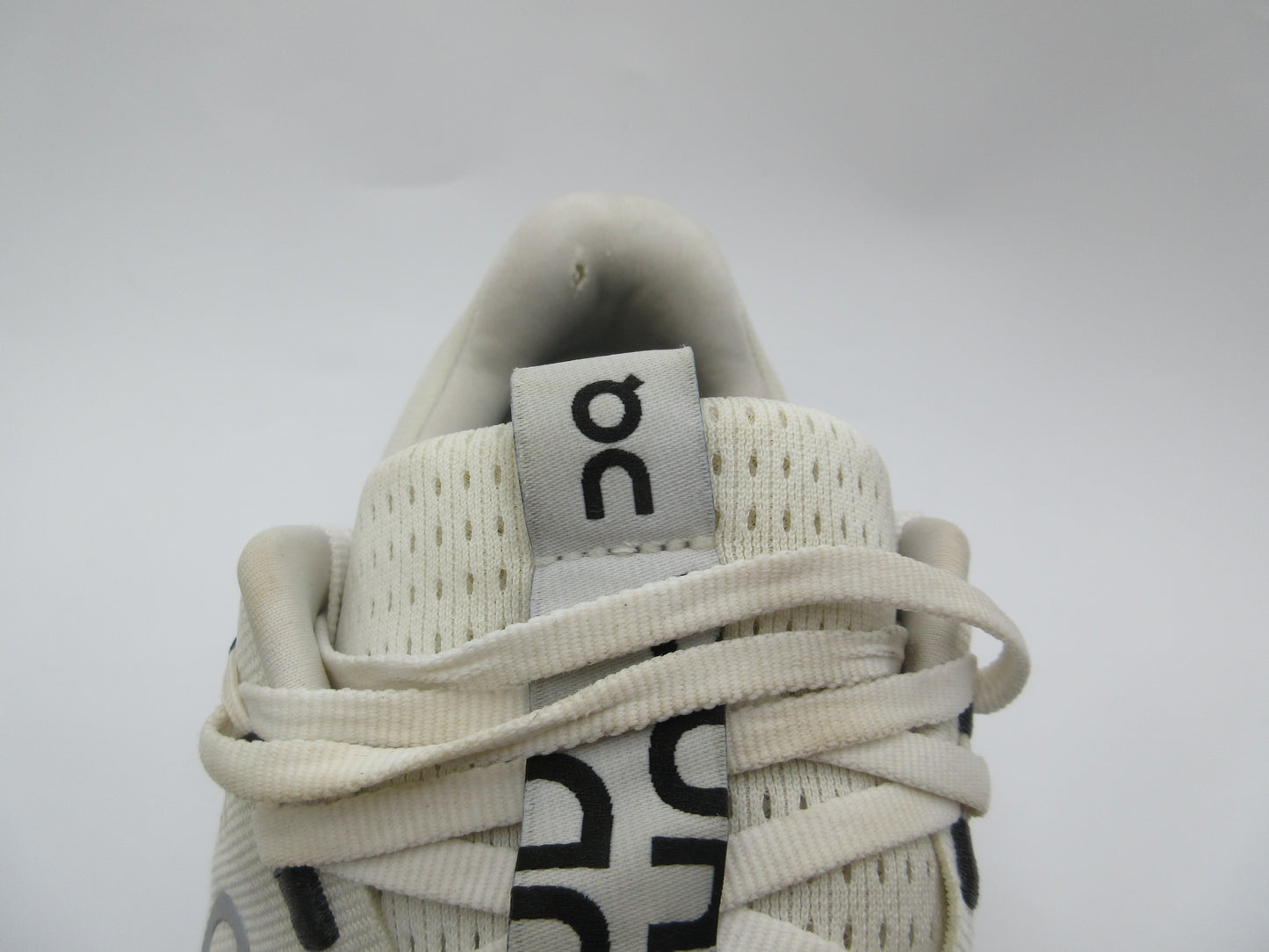 Pre Owned Size 13 OnCloud CloudSwifts