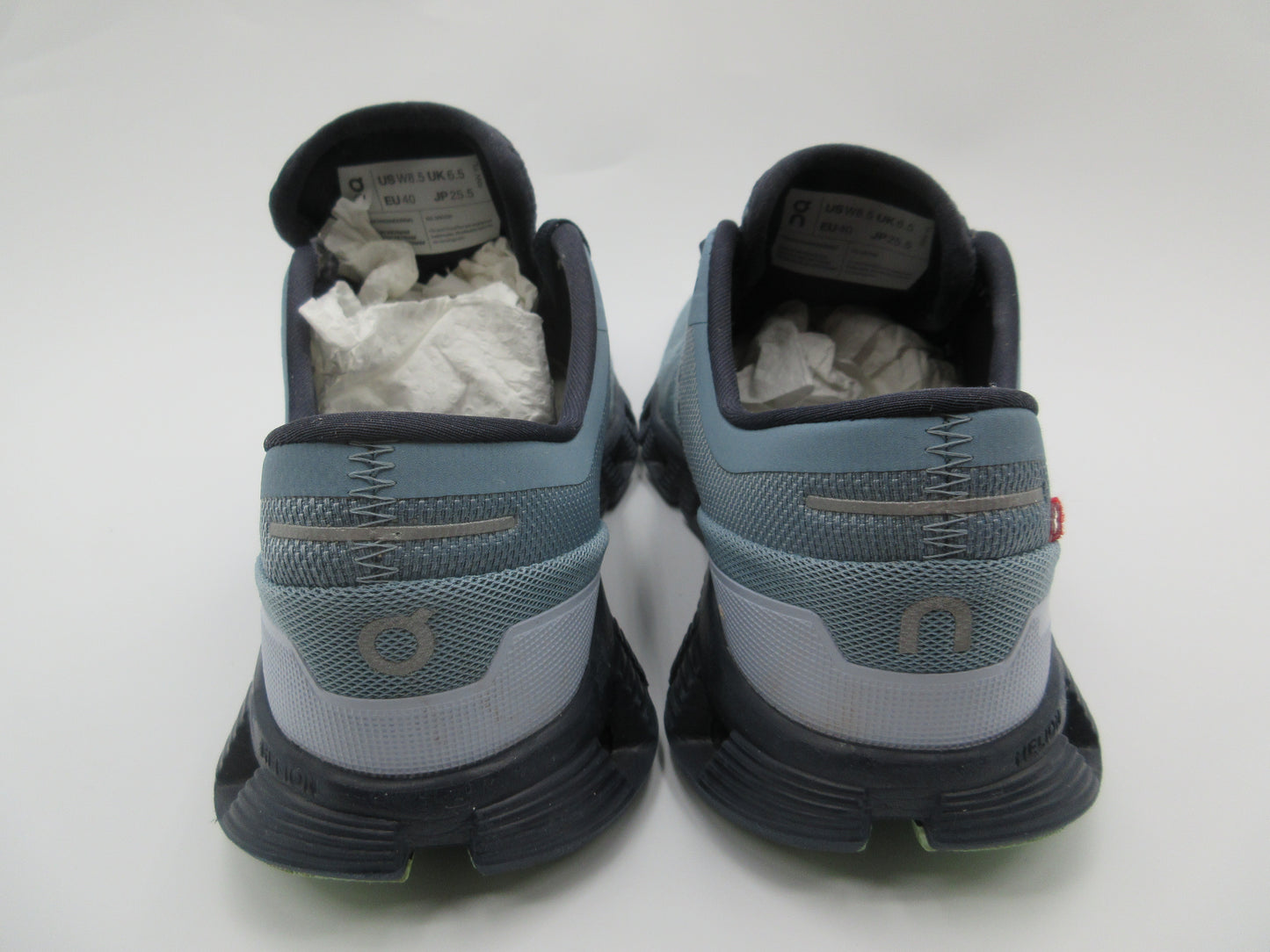 Used On Cloud X – Women’s Size 8.5