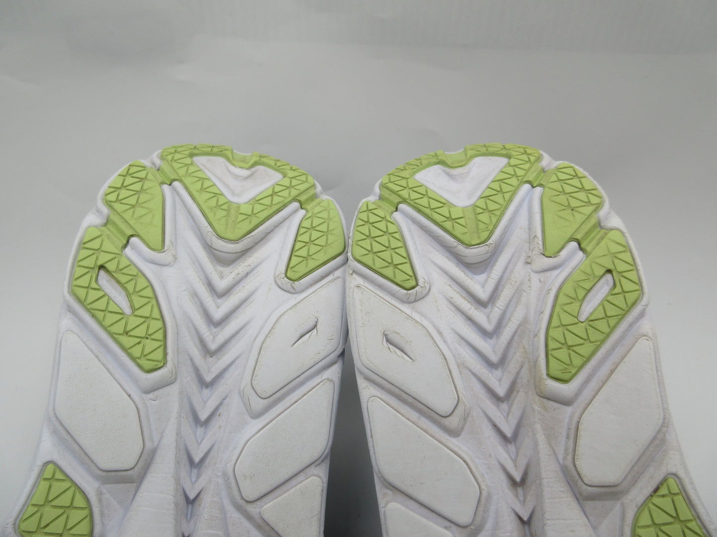 Used Hoka Clifton 8 – Men’s Size 10.5