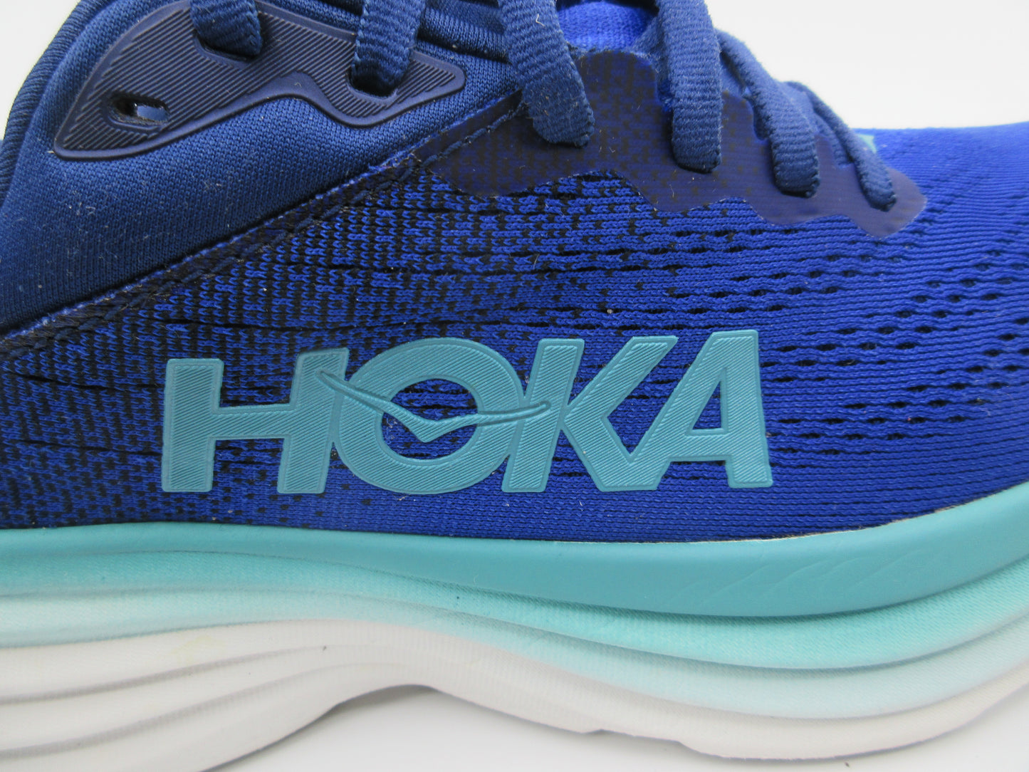 Used Hoka Bondi 8 – Women’s Size 9