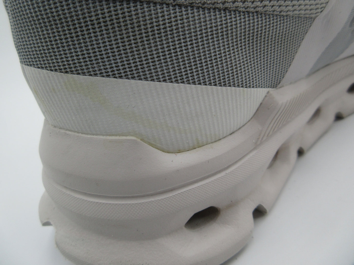 Used On Cloudrunner – Women’s Size 9.5