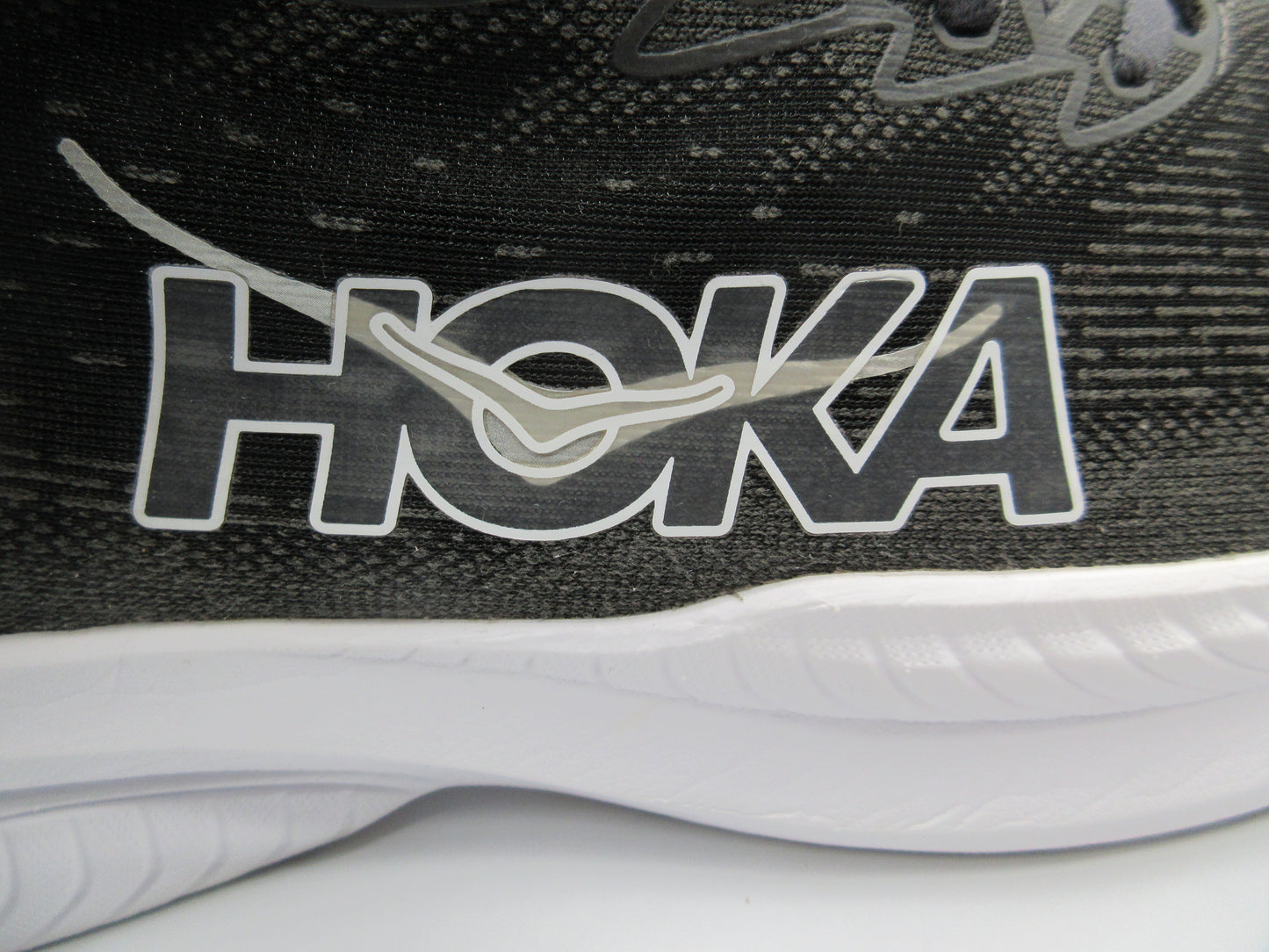 Used Hoka Mach 6 – Men’s Size 10.5