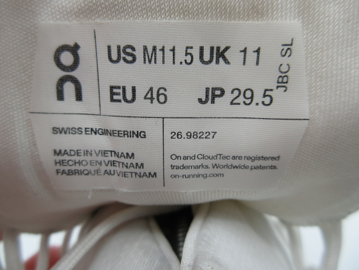 Used On Cloudnova – Men’s Size 11.5