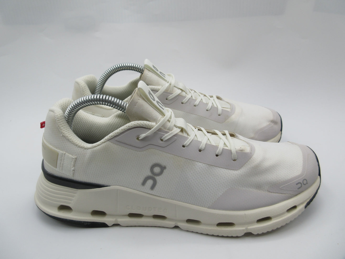 Used On Cloudnova – Men’s Size 8.5
