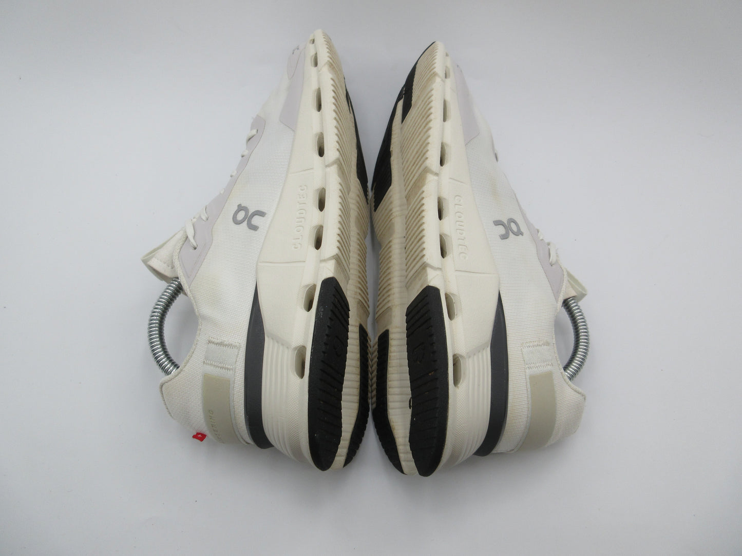 Used On Cloudnova – Men’s Size 8.5