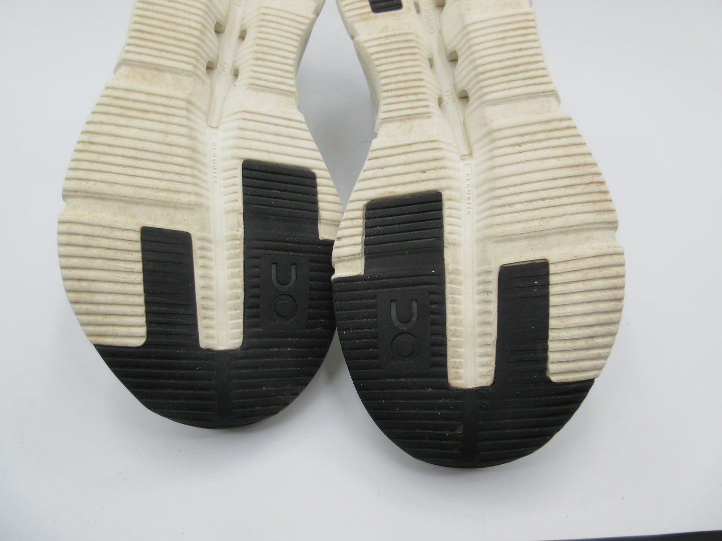 Used On Cloudnova – Men’s Size 8.5