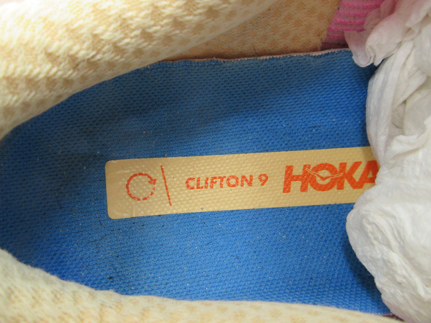 Used Hoka Clifton 9 – Women’s Size 7.5
