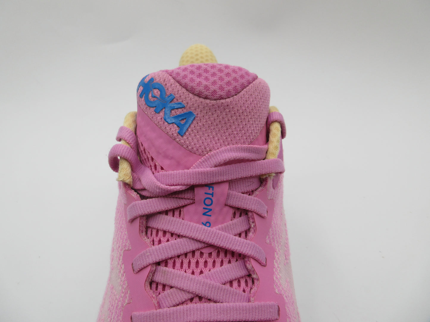 Used Hoka Clifton 9 – Women’s Size 7.5