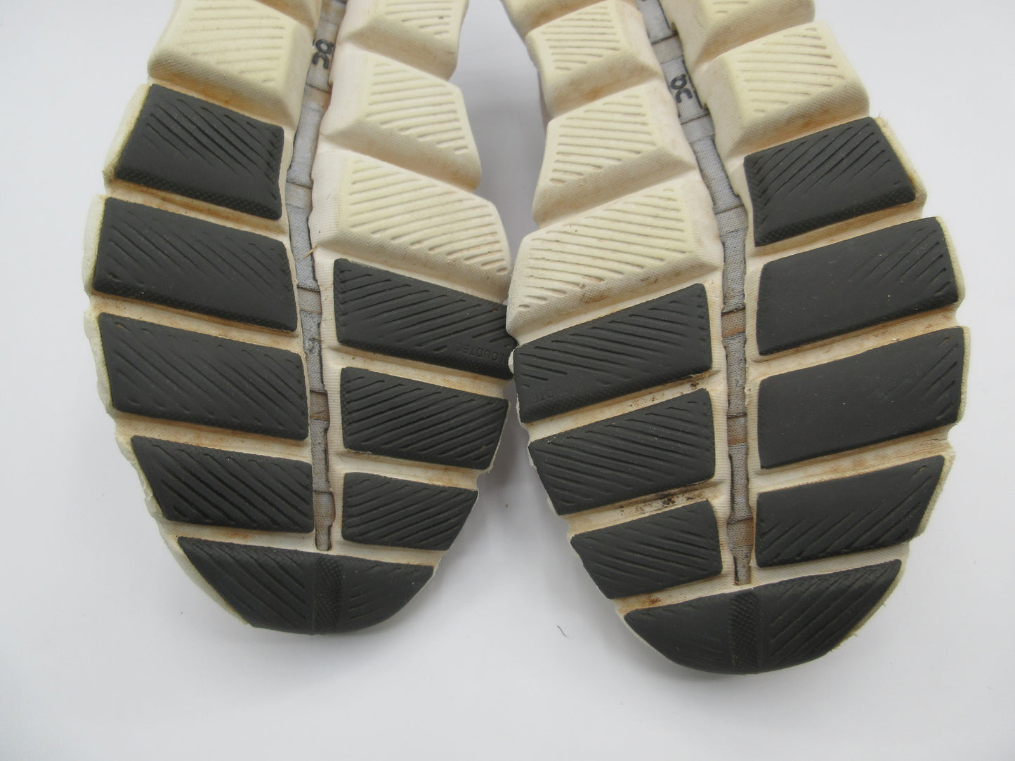 Used On Cloud X 3 AD – Women’s Size 9.5