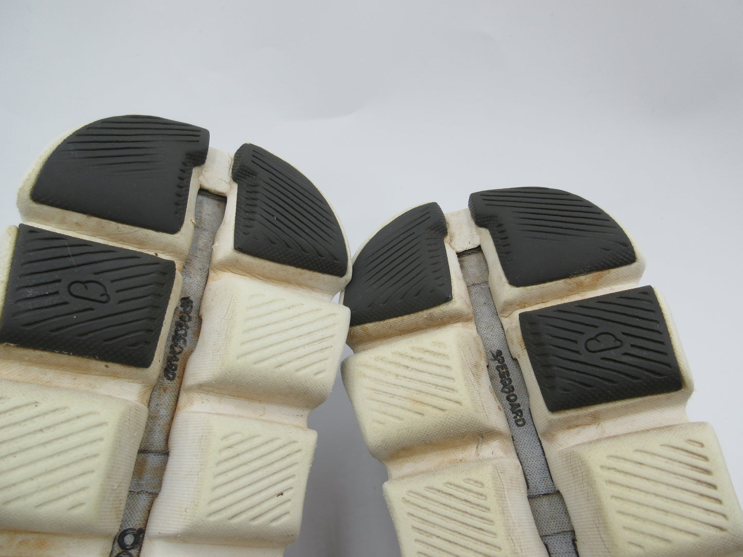 Used On Cloud X 3 AD – Women’s Size 9.5