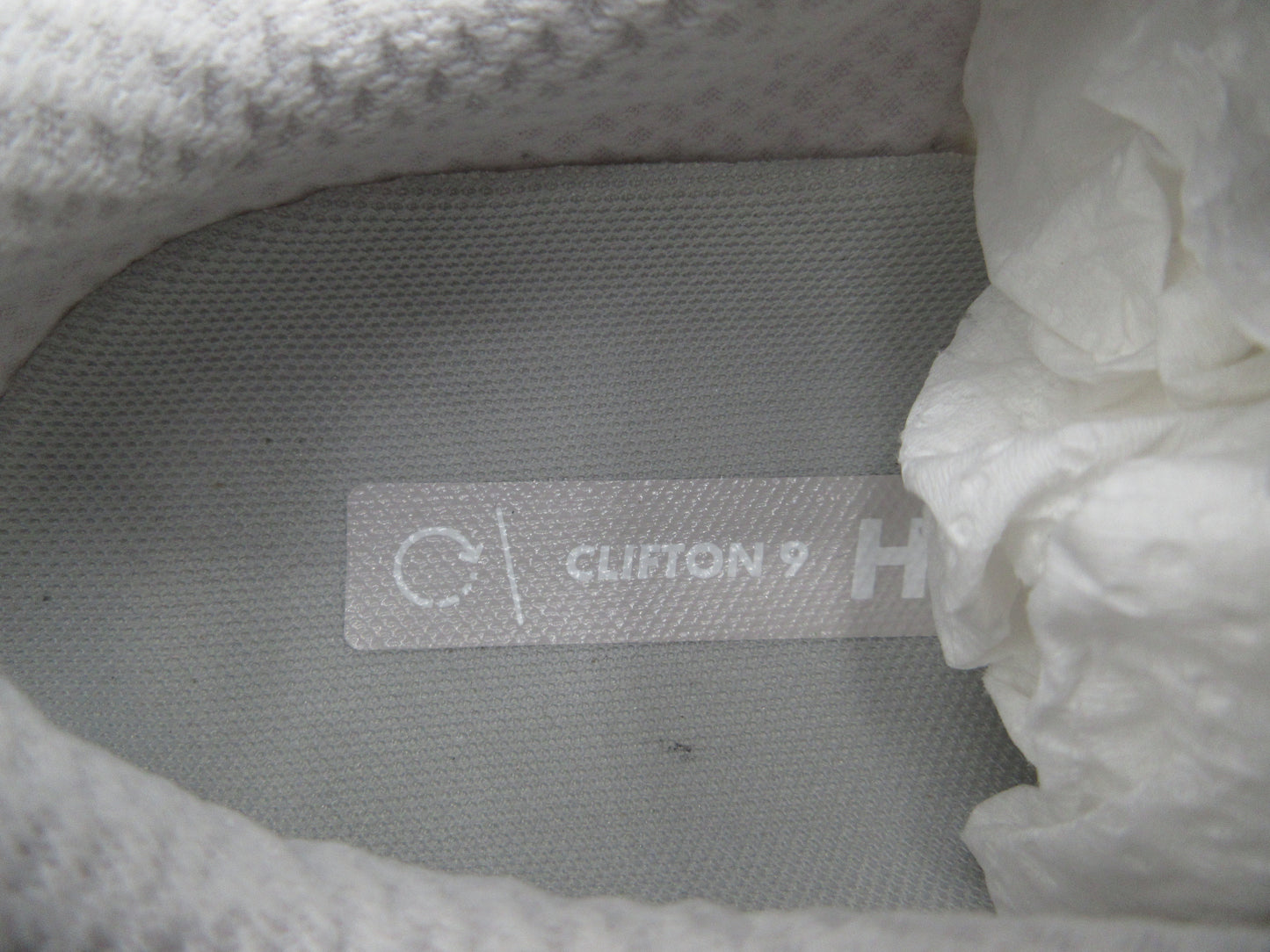 Used  HOKA Clifton 9 – Women’s Size 7