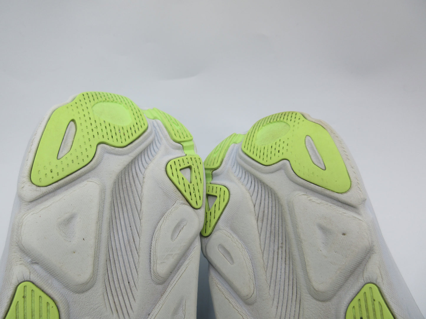 Used  Clifton 9 Wide – Women’s Size 7.5 (Wide)