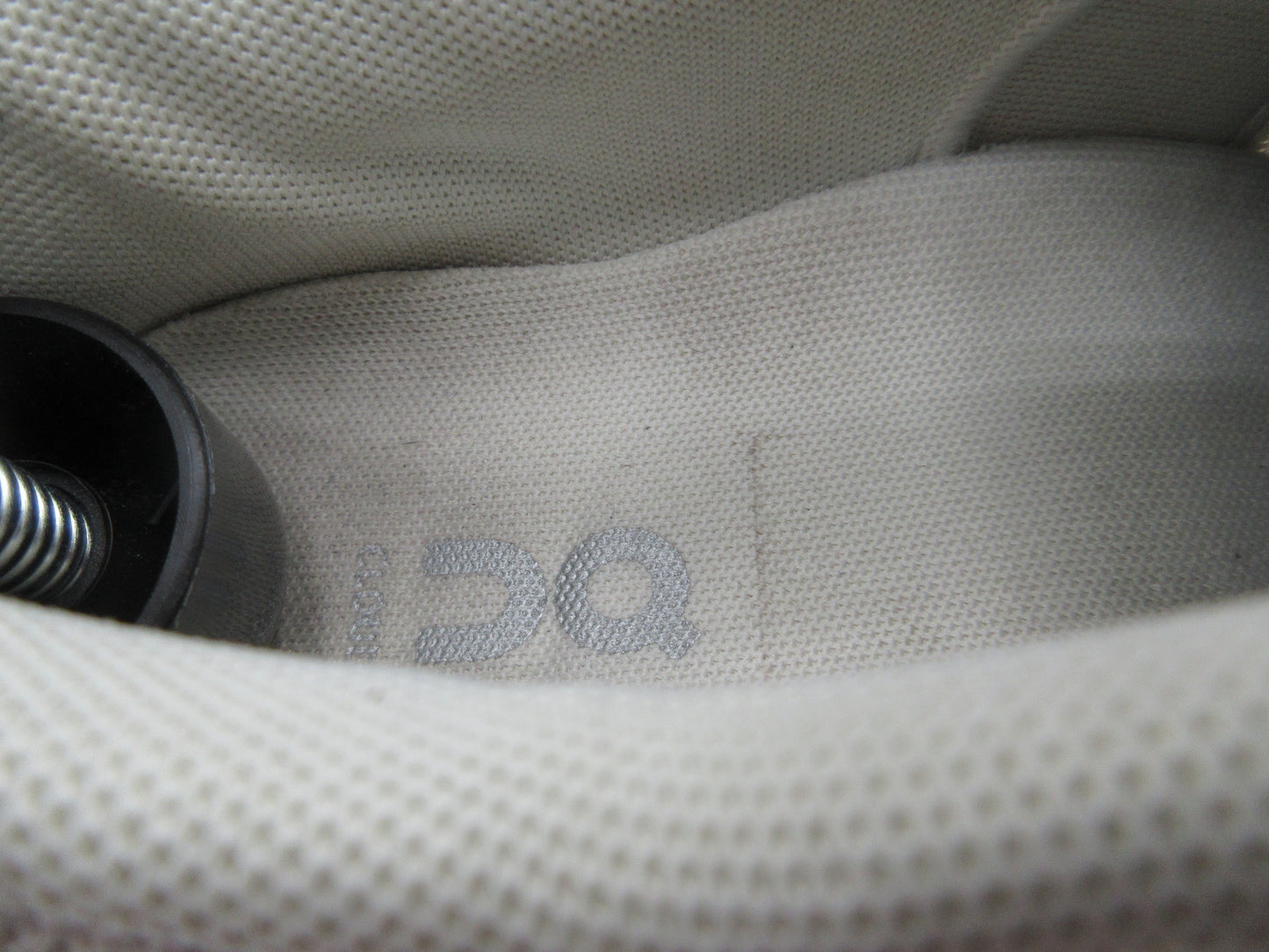 Used On Cloud 5 – Women’s Size 7.5